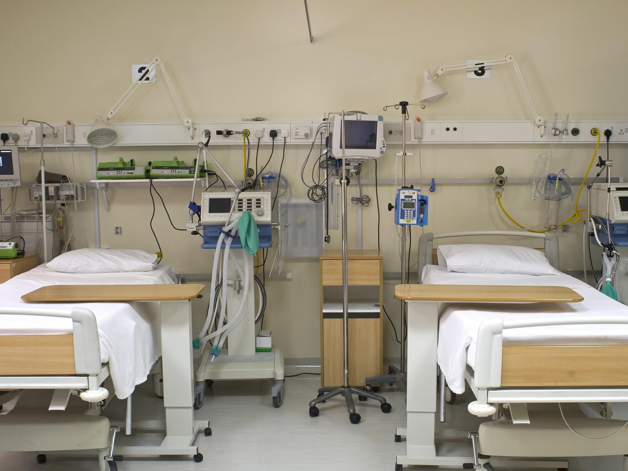 You are currently viewing How Bed Blocking is Draining the NHS of a Whopping £5.5 Million Every Single Day